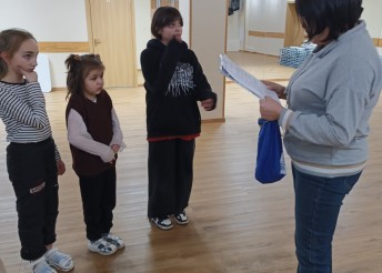 Дом культуры Алые паруса пригласил наших ребят на спортивно-интеллектуальную игру Февромарт