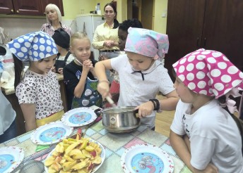 Яблочный Спас: когда традиция становится семейной историей